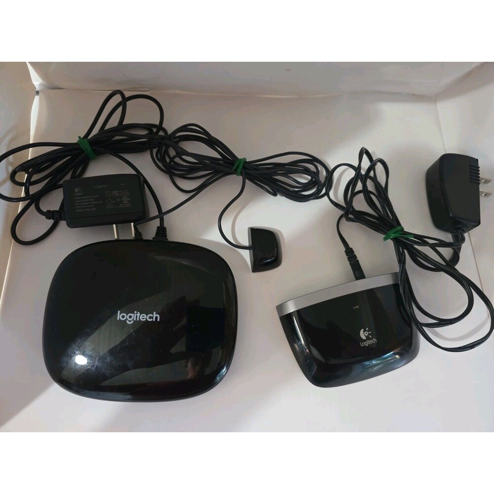 Logitech Harmony Hub O-R0004 + PS3 Adapter E-R0001 – with IR Mini-Blaster